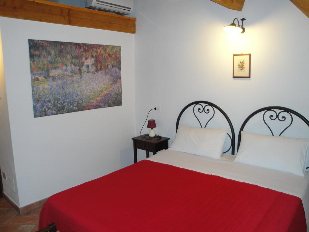 Hôtel Al Castello à Tavullia Chambre photo