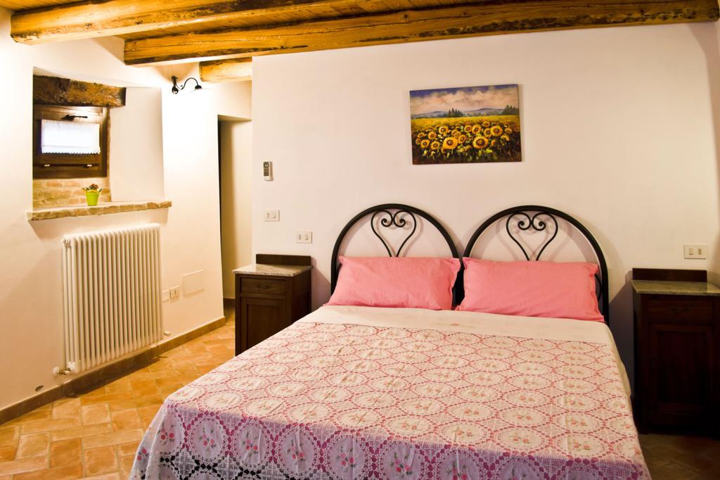 Hôtel Al Castello à Tavullia Chambre photo